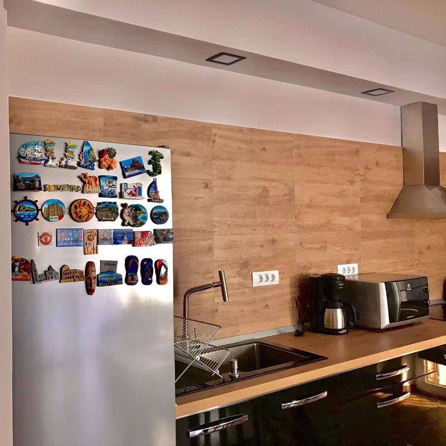 Criss Apartament Σινάια Εξωτερικό φωτογραφία