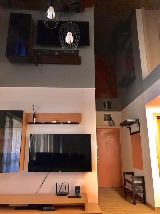 Criss Apartament Σινάια Εξωτερικό φωτογραφία