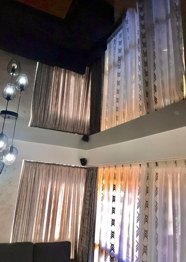 Criss Apartament Σινάια Εξωτερικό φωτογραφία